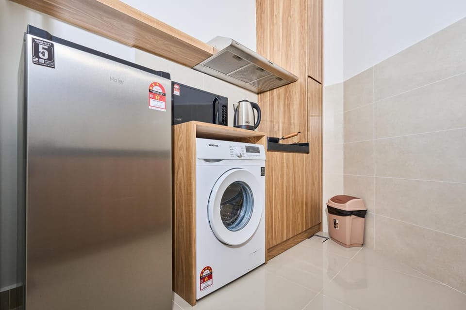 Kitchen or kitchenette, microwave, washing machine, kitchen