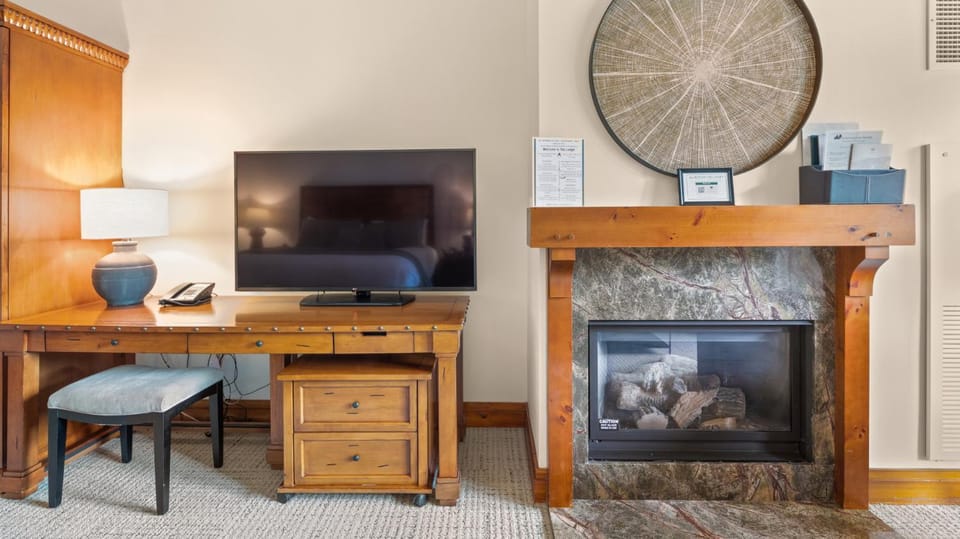 343 Studio Spruce Peak Lodge at Stowe Mt Resort Sleeps 4 Resort in Stowe