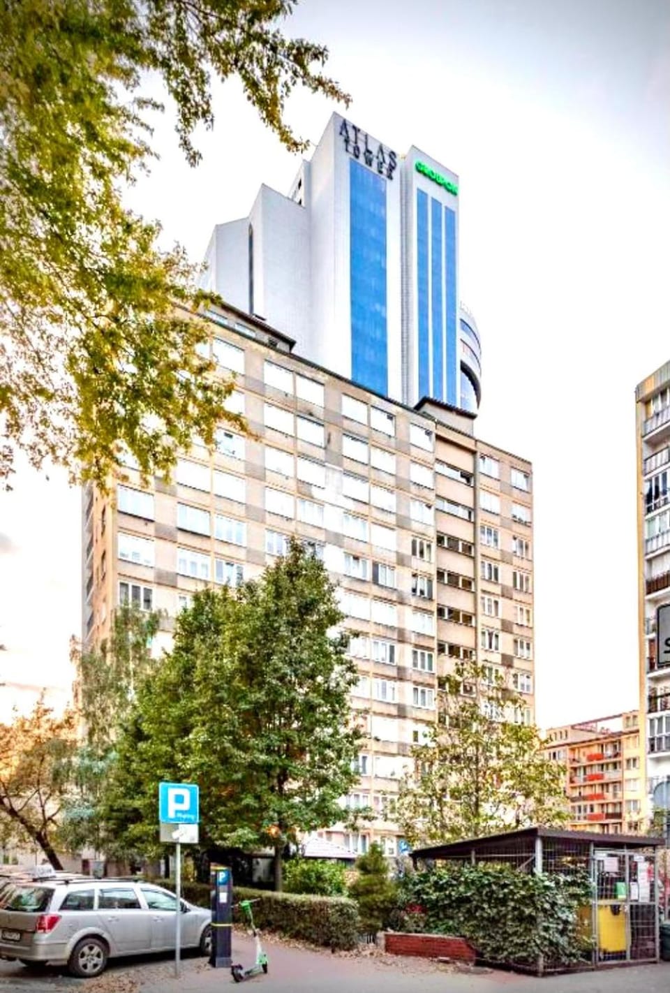Property building, Neighbourhood, City view, Street view, Location