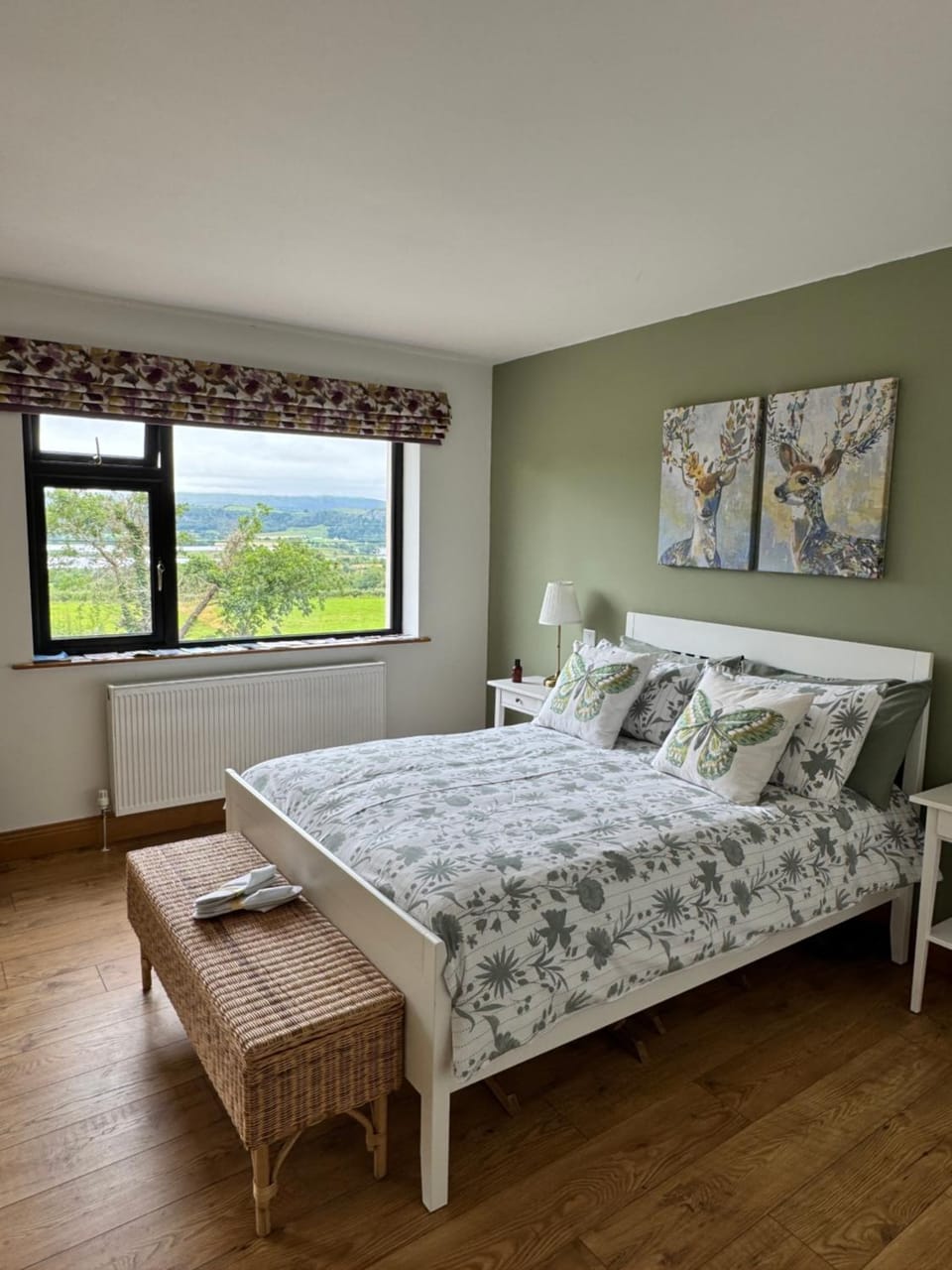 Lakeview Ensuite - Peaceful Country Escape Country House in Leitrim, Co. Leitrim, Ireland