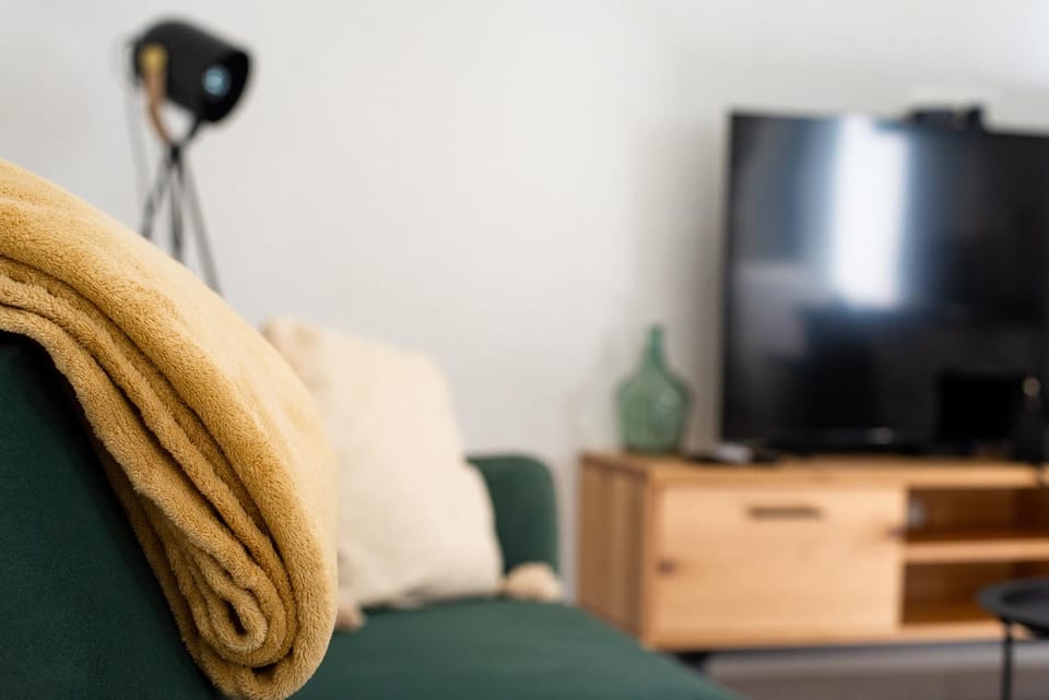 TV and multimedia, Living room, Decorative detail, furniture