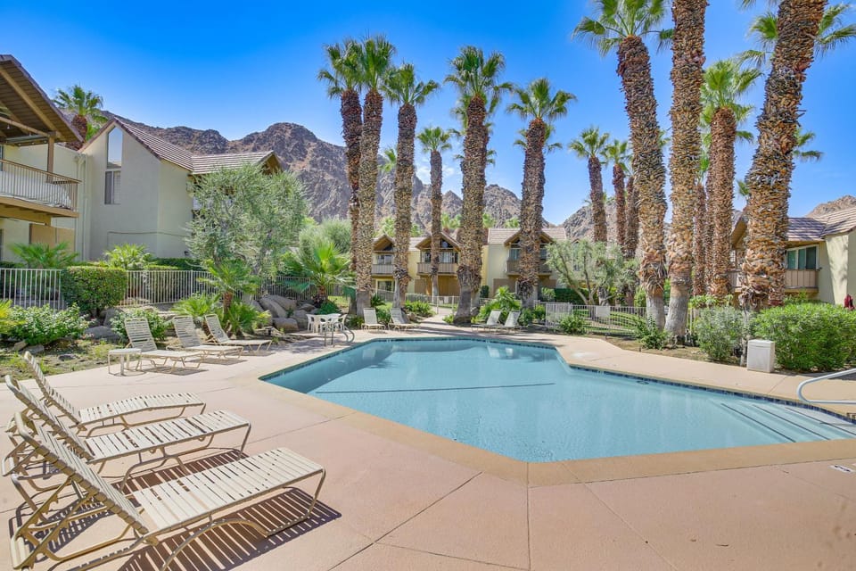 Balcony & Views: Pet-Friendly Indian Wells Unit Apartment in Indian Wells