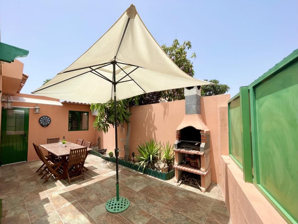 BBQ facilities, Balcony/Terrace, Dining area