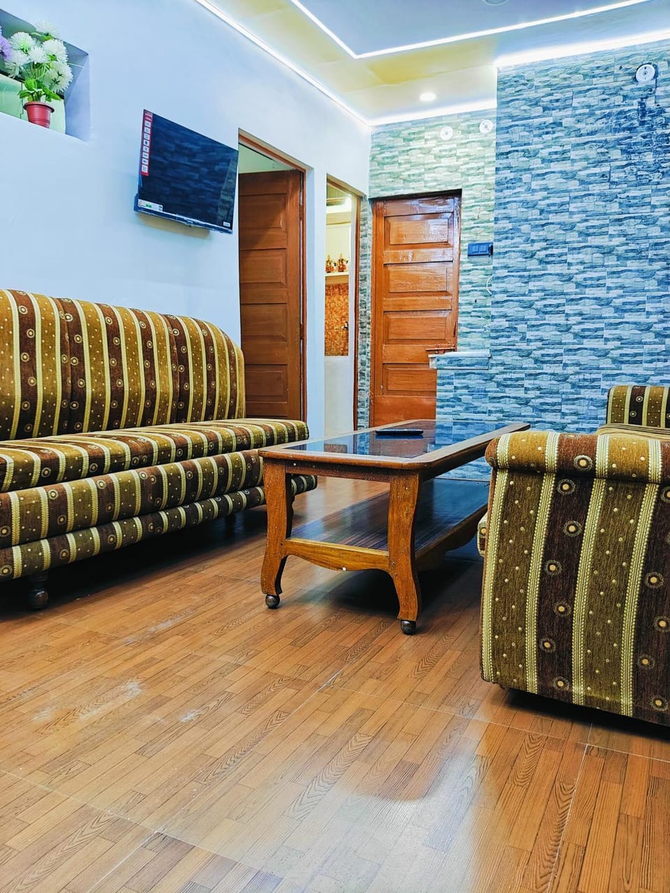 Kiara Home stays Apartment in Varanasi