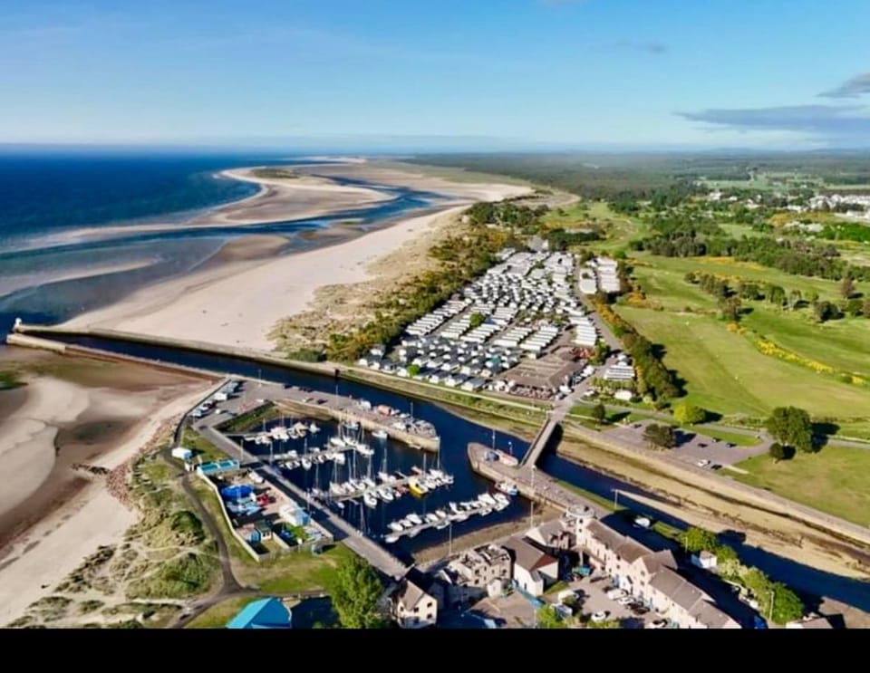 The Lighthouse Apartment in Nairn