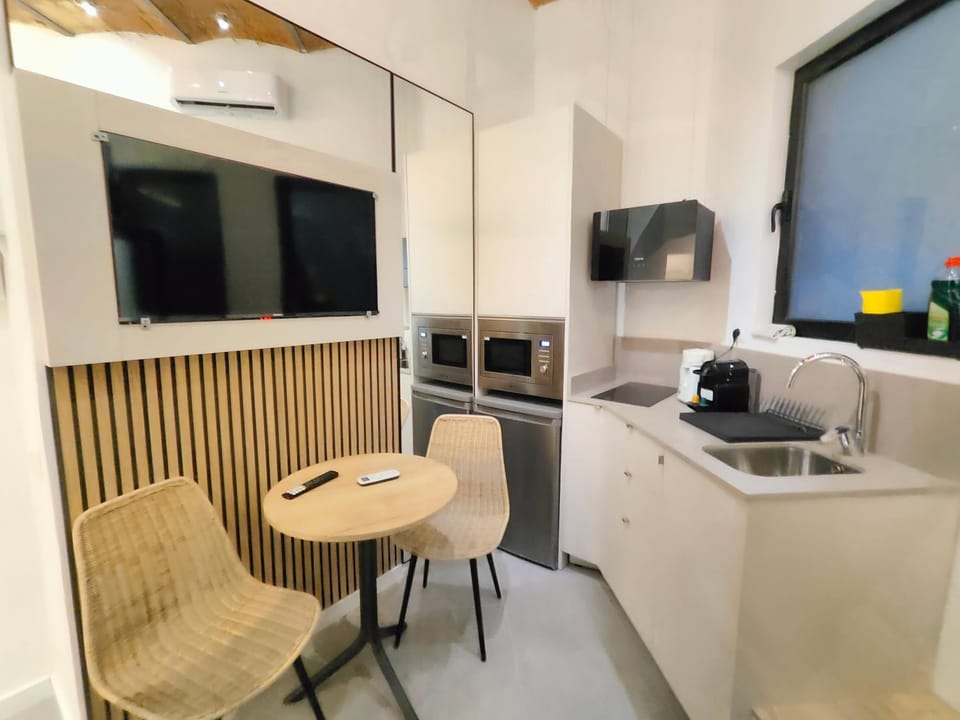 Moderno estudio Sagrada Familia Apartment in Barcelona
