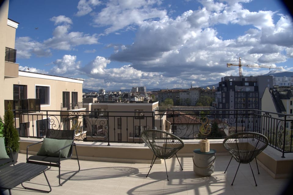 Panorama view free parking Apartment in Sofia