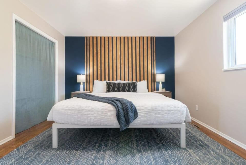 Kings Overlook Epic Retreat w Pikes Peak Views Apartment in Old Colorado City