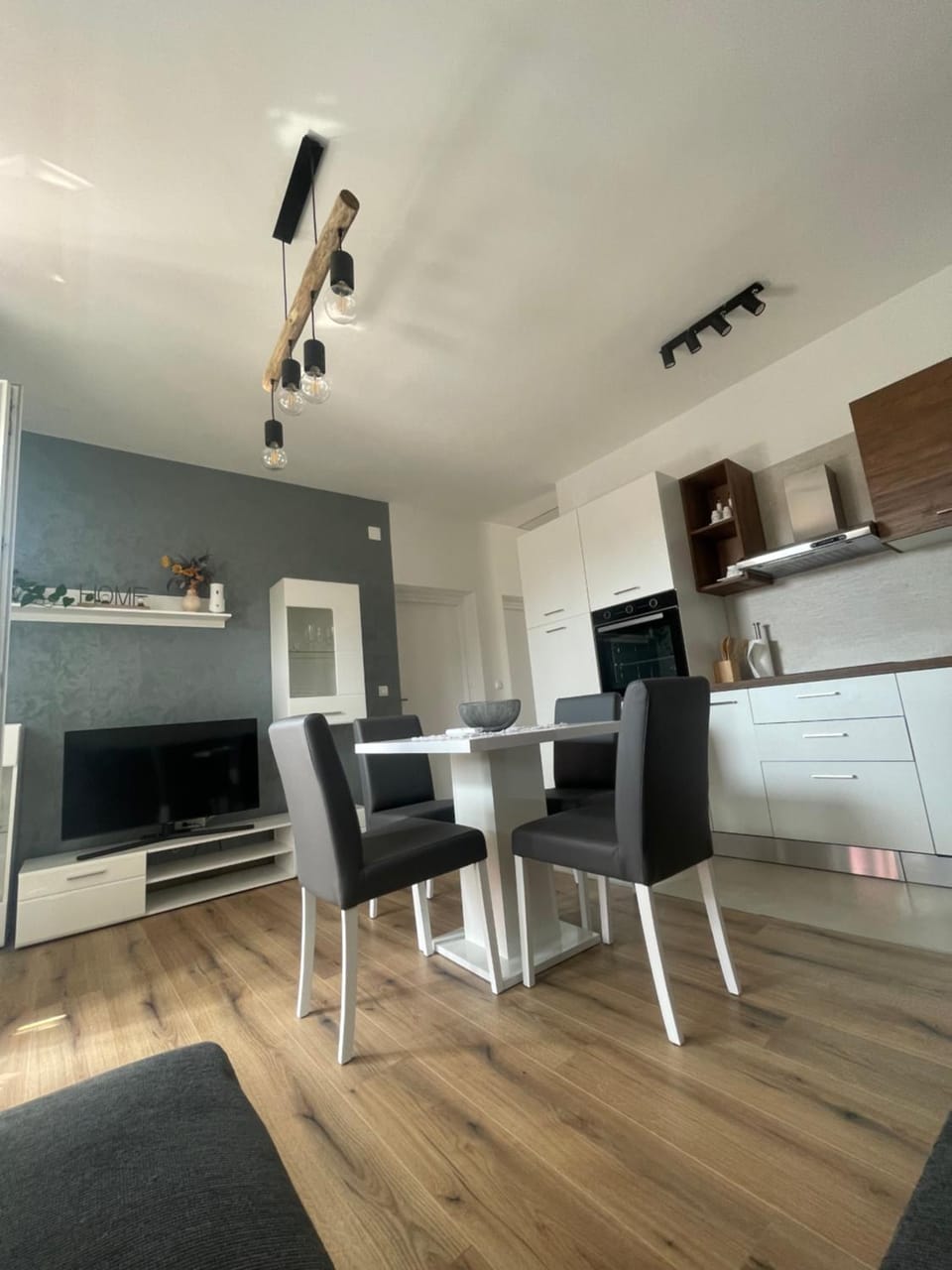 app Leka Apartment in Istria County