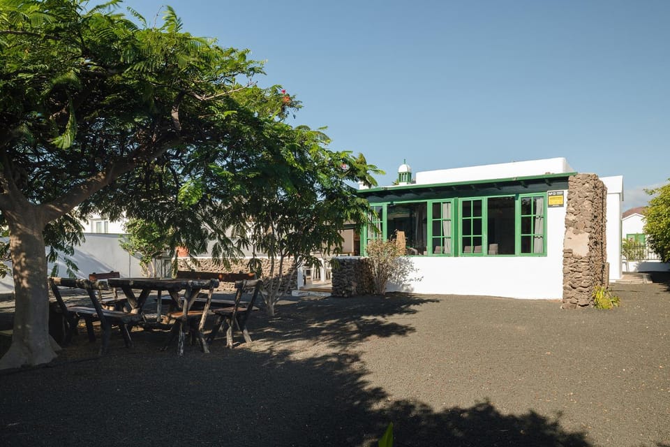 Off site, Garden