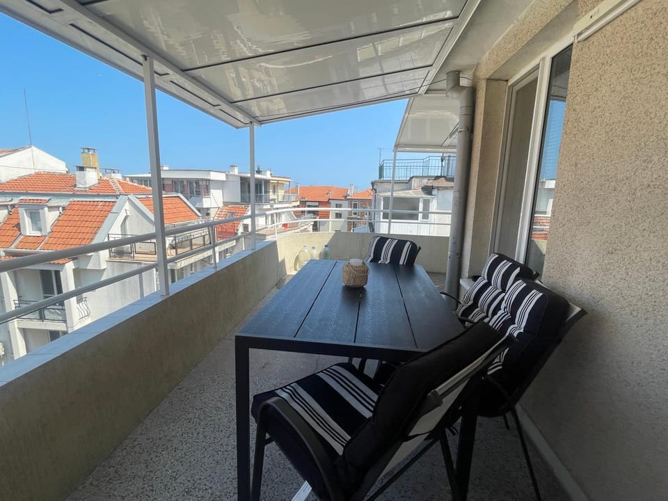 View (from property/room), Balcony/Terrace