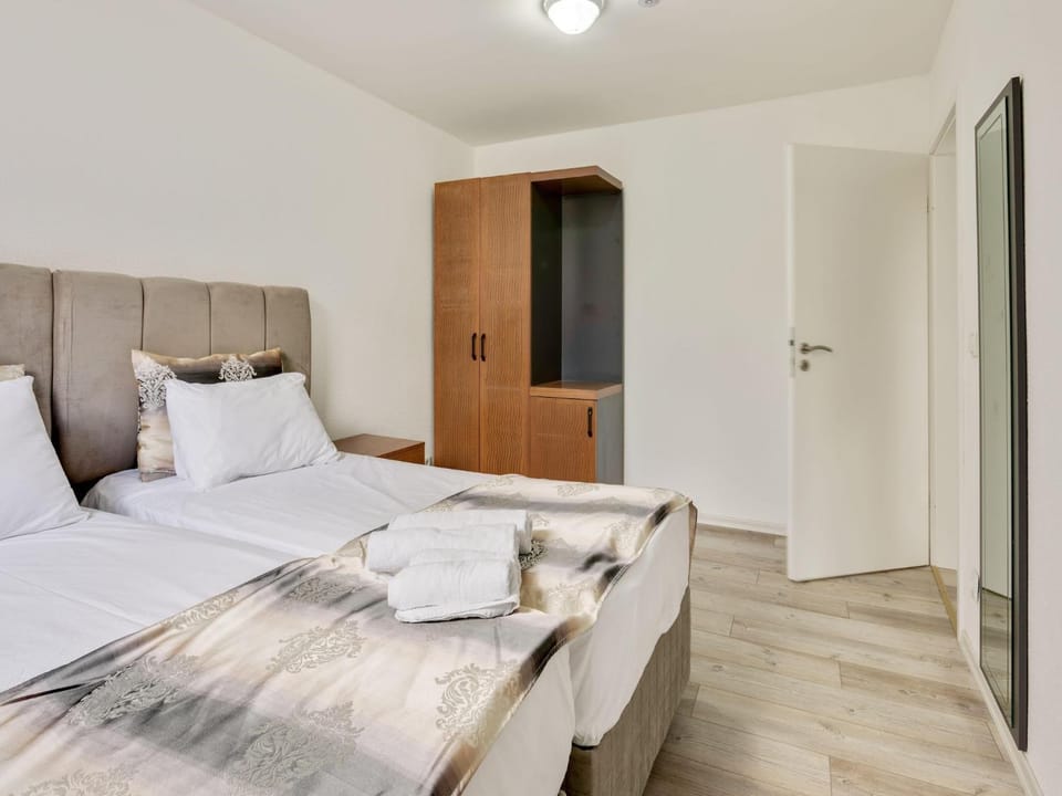 Property building, Bedroom
