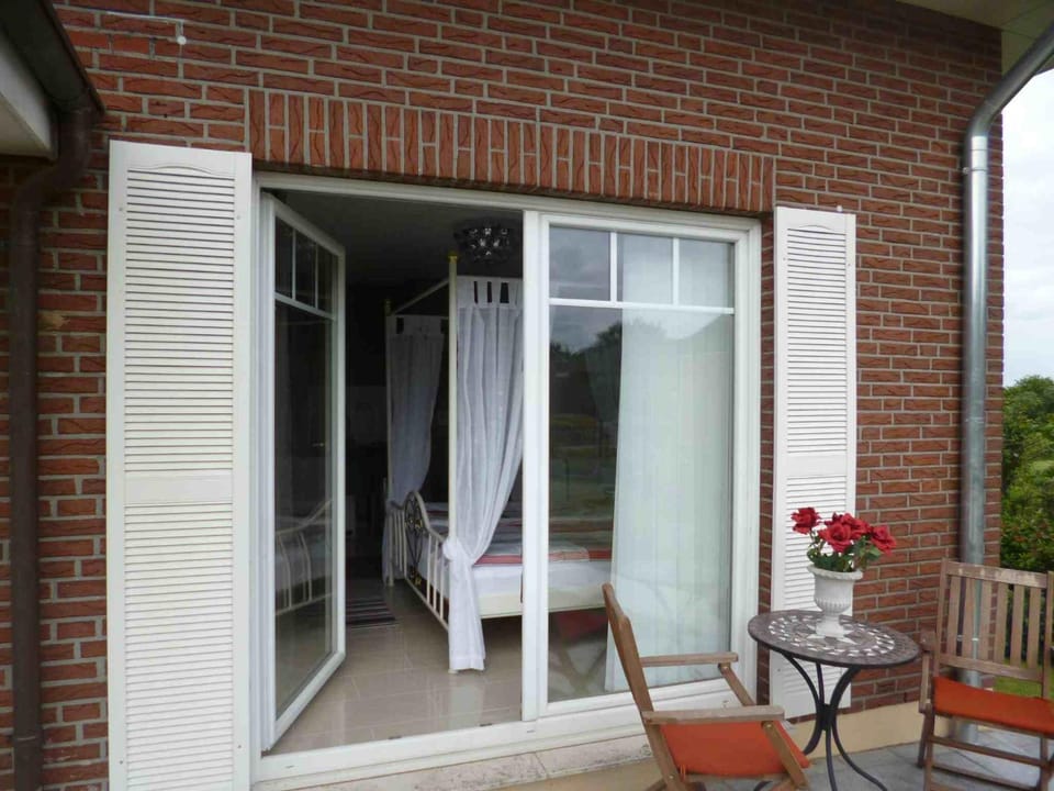 Balcony/Terrace, Photo of the whole room