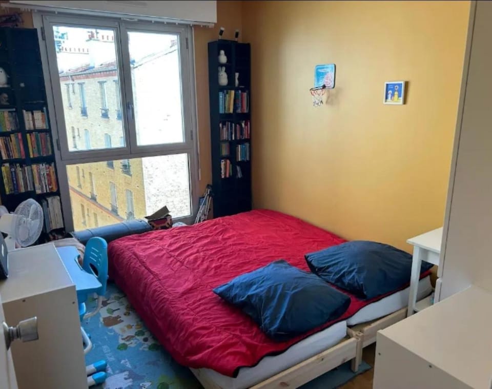 Appartement familial 3ch balcon Tour Eiffel 15min Apartment in Paris