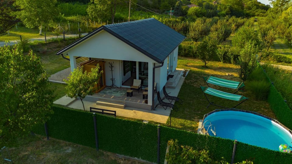 Property building, Day, Natural landscape, Garden, Garden view, Pool view, Swimming pool, sunbed