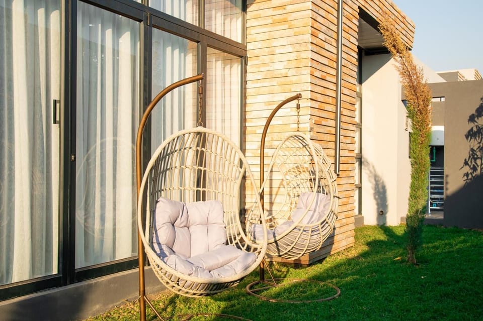 Garden, Garden view