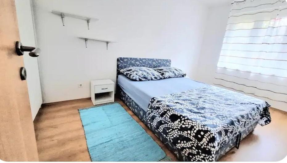 Dvosobni apartman u blizini centra grada Apartment in Split