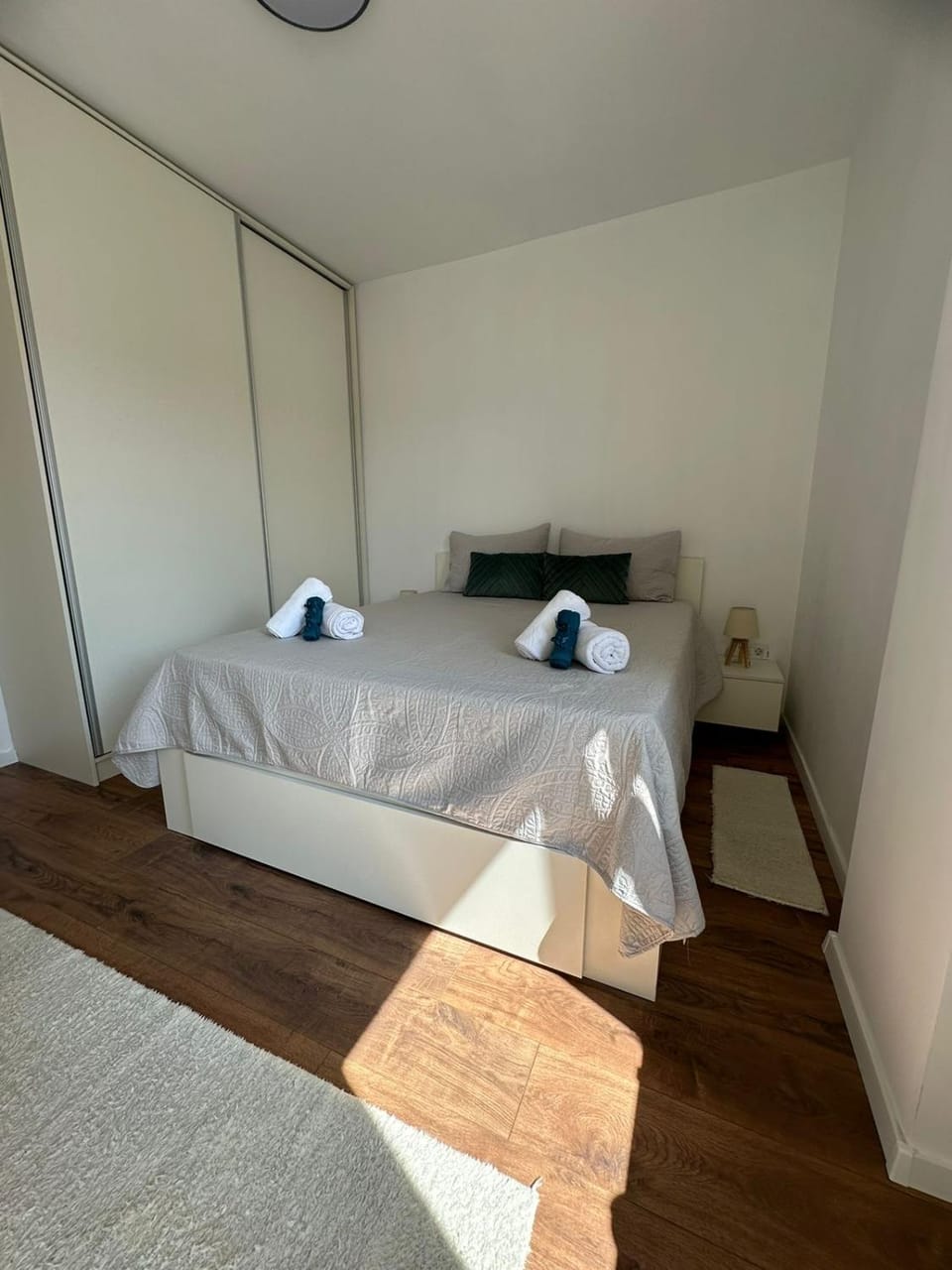 Bed, Photo of the whole room, Bedroom, towels, wardrobe