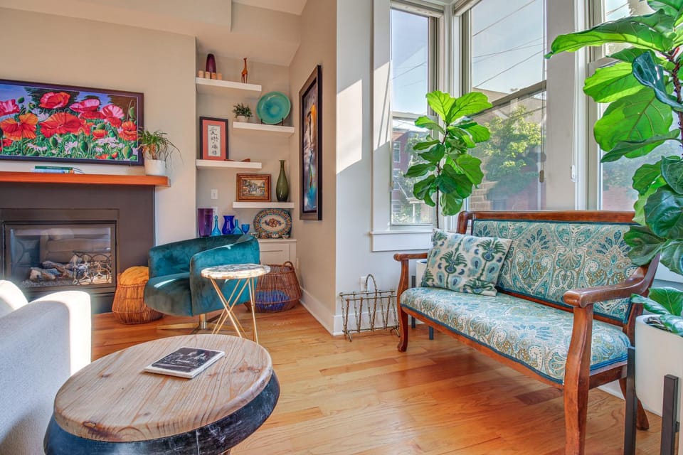 Vibrant Downtown Cincinnati Townhome w/ Sauna! House in Over The Rhine