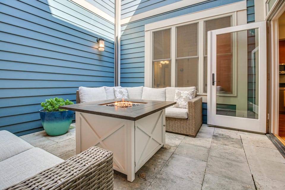 Vibrant Downtown Cincinnati Townhome w/ Sauna! House in Over The Rhine