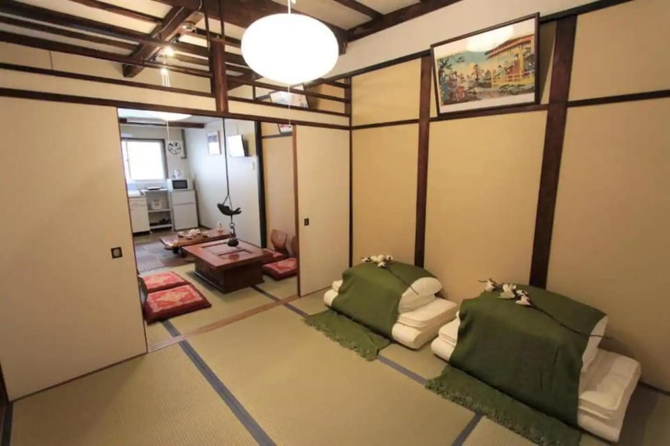 Bed, Living room, Photo of the whole room, Seating area, Bedroom