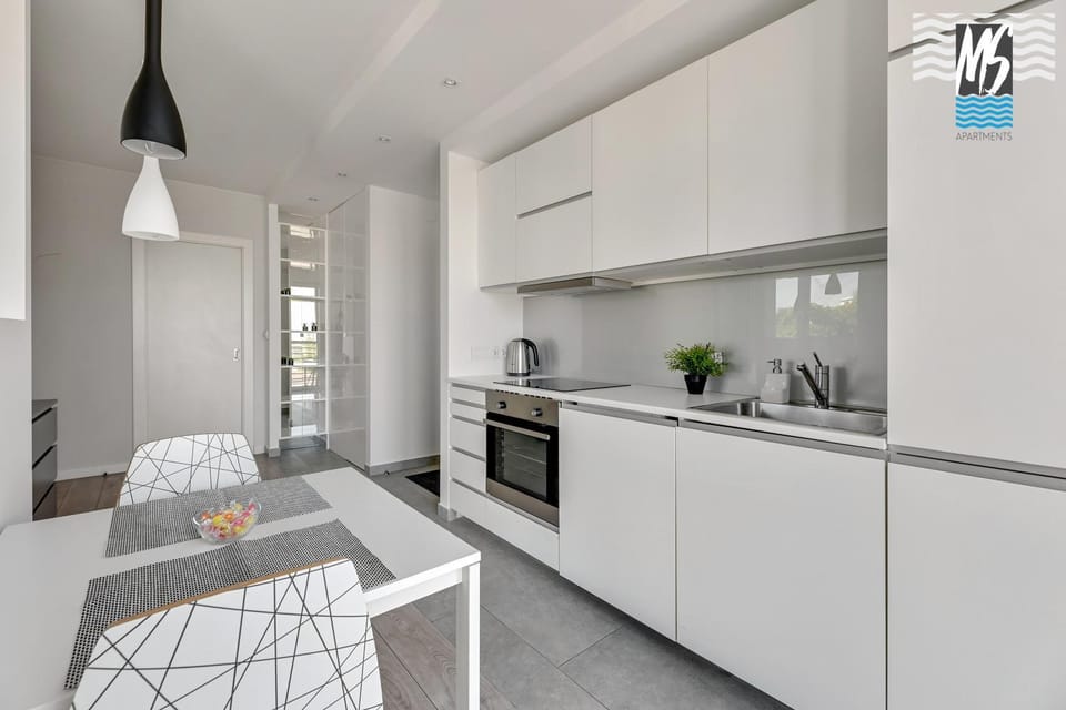 Kitchen or kitchenette, Dining area, dishwasher, pet friendly