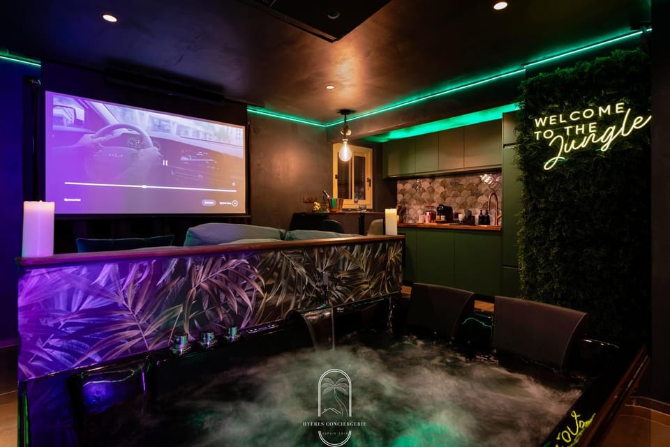 Spa and wellness centre/facilities, Bedroom, air conditioner