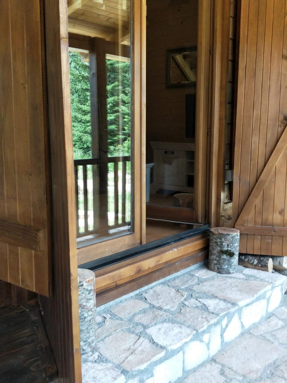 Balcony/Terrace, Area and facilities