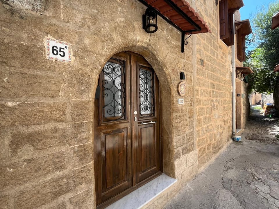 Mirodaty's House House in Rhodes