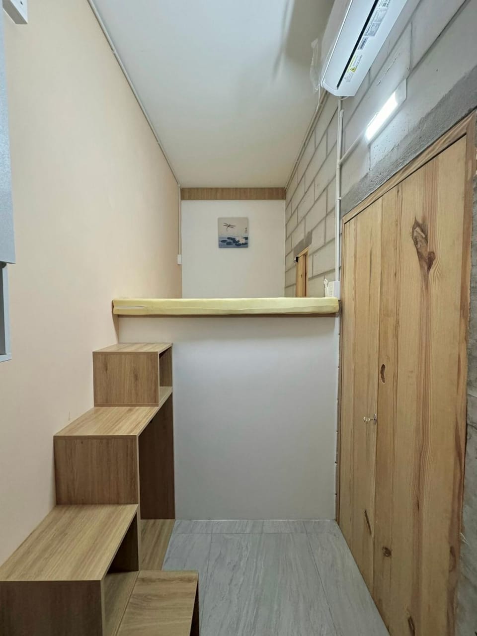 Tonbon Home - Japanese Living Style Hostel in Ho Chi Minh City