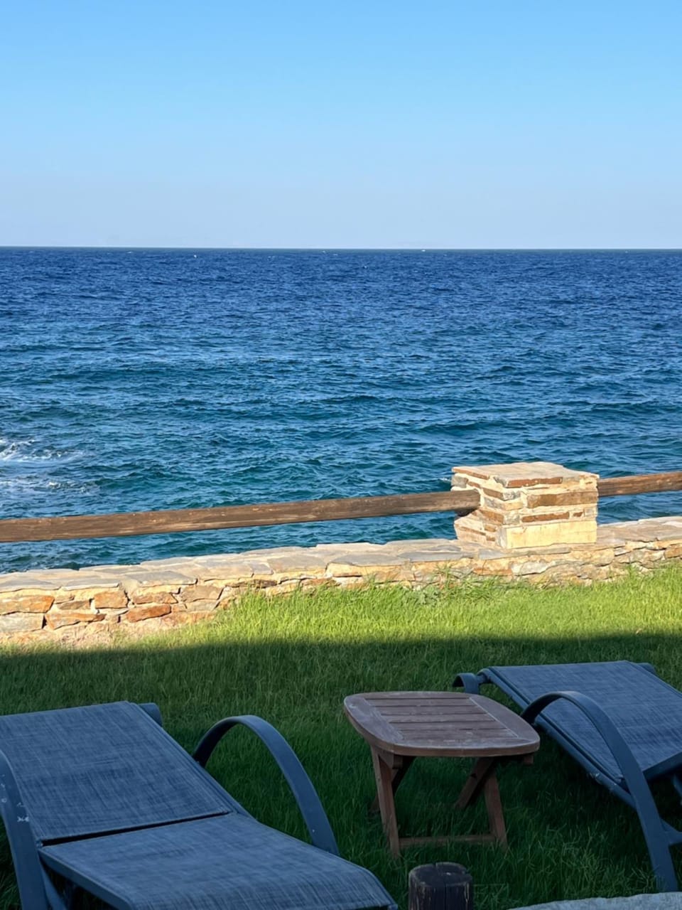 Communal lounge/ TV room, Natural landscape, Sea view
