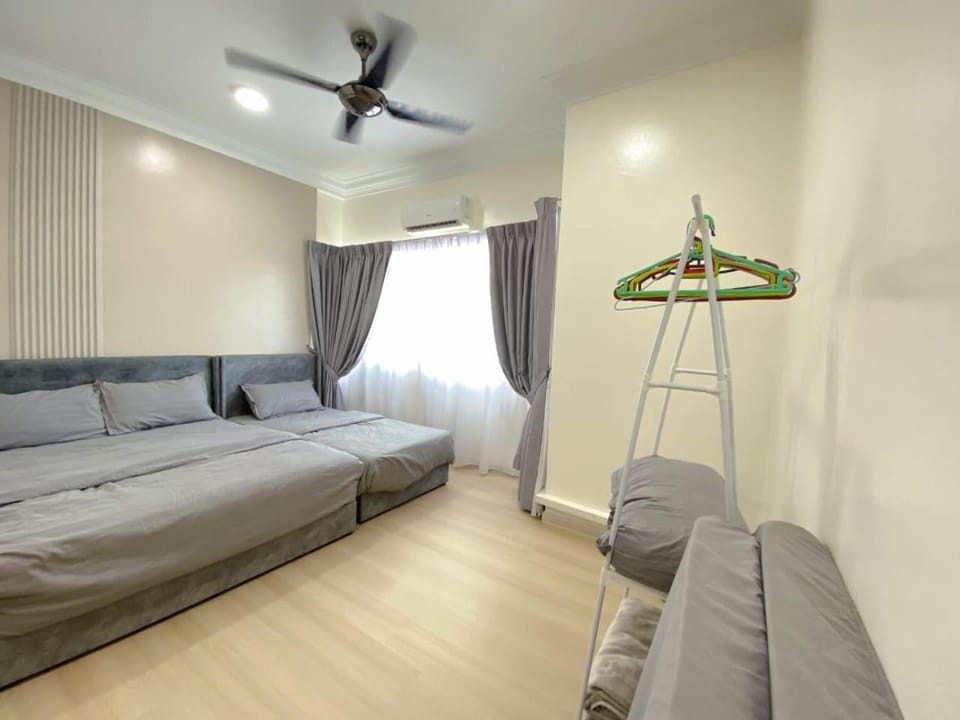 Sekinchan 2008 Home 悦客 盐系奶咖风民宿 Apartment in Selangor, Malaysia