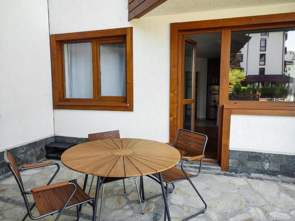 Day, Balcony/Terrace, Dining area