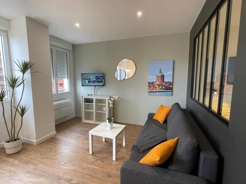 Climatisation, Ascenseur R5 Sublime T2 tout neuf Apartment in Toulouse