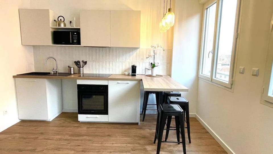 Climatisation, Ascenseur R5 Sublime T2 tout neuf Apartment in Toulouse