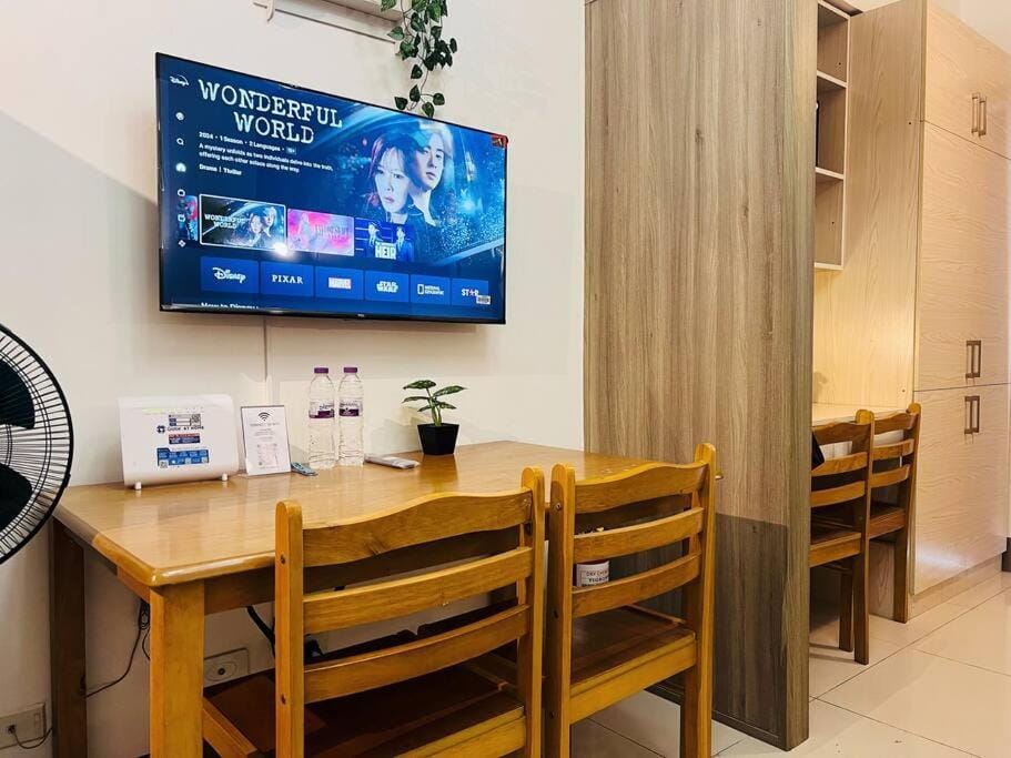 Citispace 1BR Condotel Suite at FAME Residences #FM20A Apartment in Mandaluyong