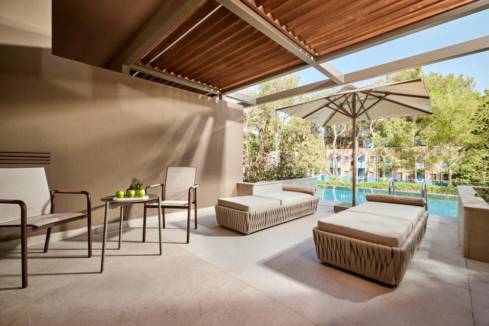 Balcony/Terrace, Seating area, Garden view, Pool view, Swimming pool, sunbed