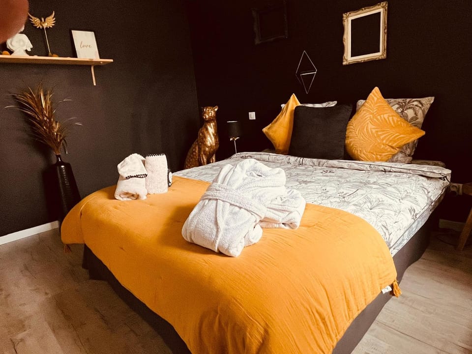 CALME - 15 min Toulouse - PISCINE - SPA Villa in Occitanie