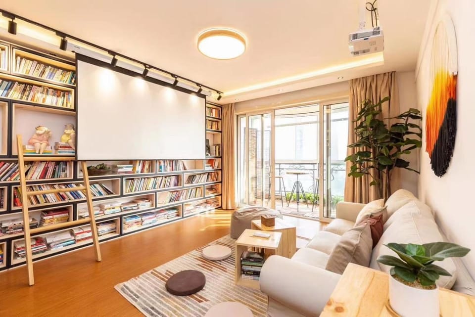 Library, Living room, Seating area