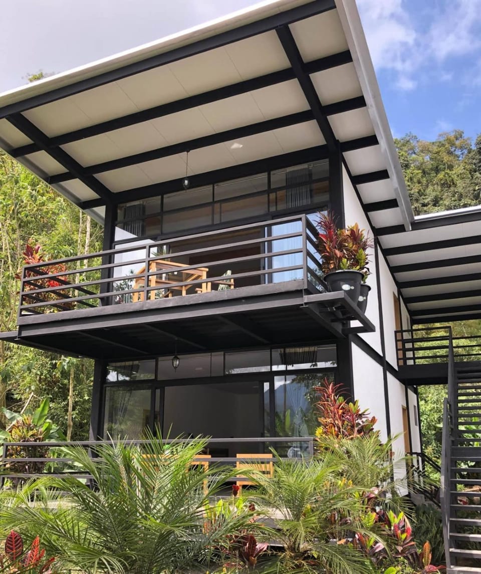 Property building, Balcony/Terrace