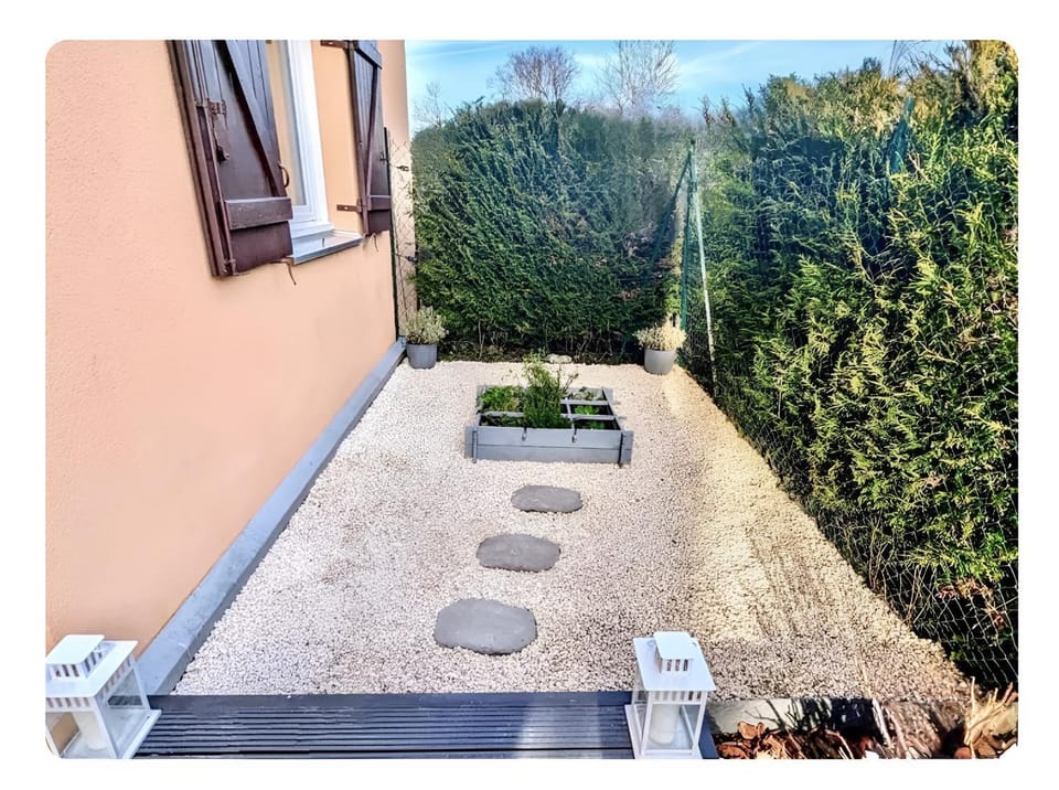 Garden, Garden, Garden view