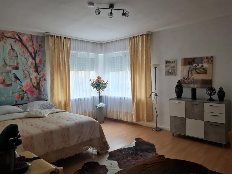 Napoli Apartment in Offenbach