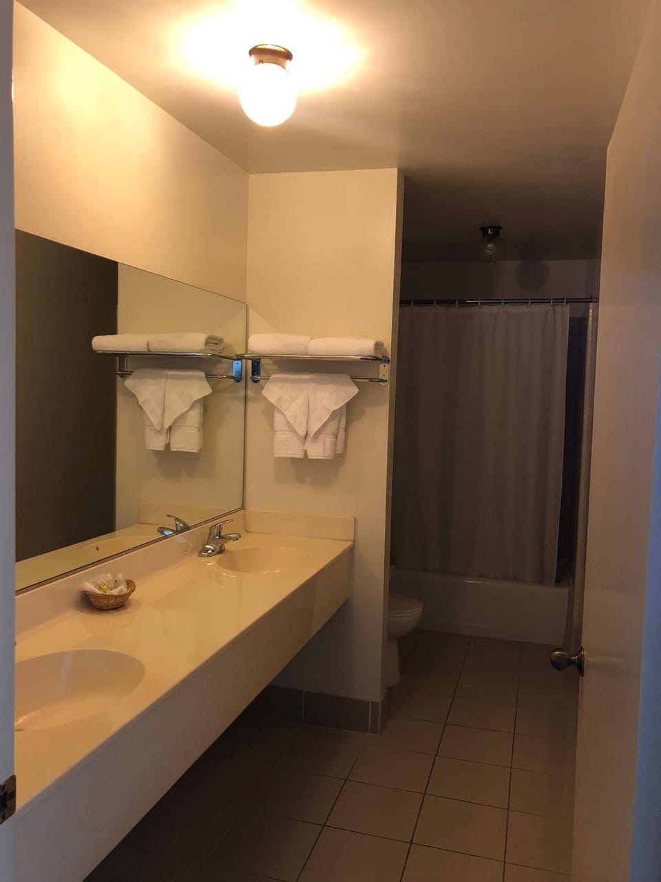 Rotex Western Inn Hotel in San Fernando Valley