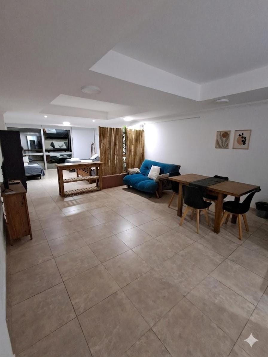BORGES HOUSE Histórico depto en el corazón de BA con cochera a 2 cuadras del obelisco Apartment in Buenos Aires