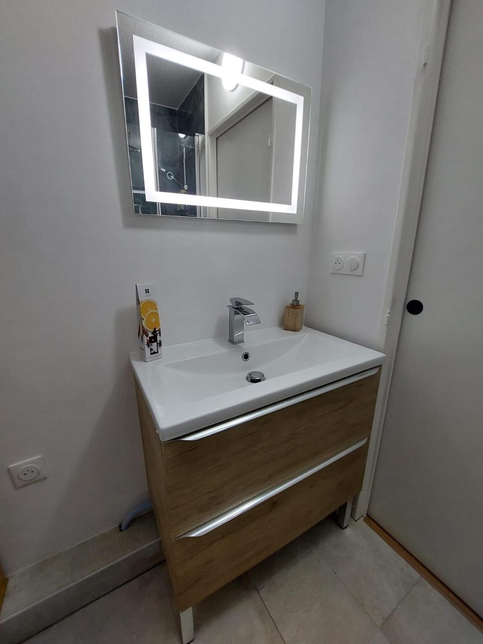 Studio touristique rénové Apartment in Strasbourg