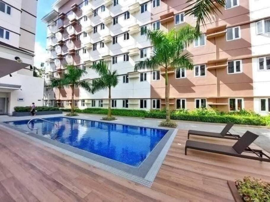 Jasrich Suite Behind SM trece martires HOPE RESIDENCES SMDC Apartment in Calabarzon