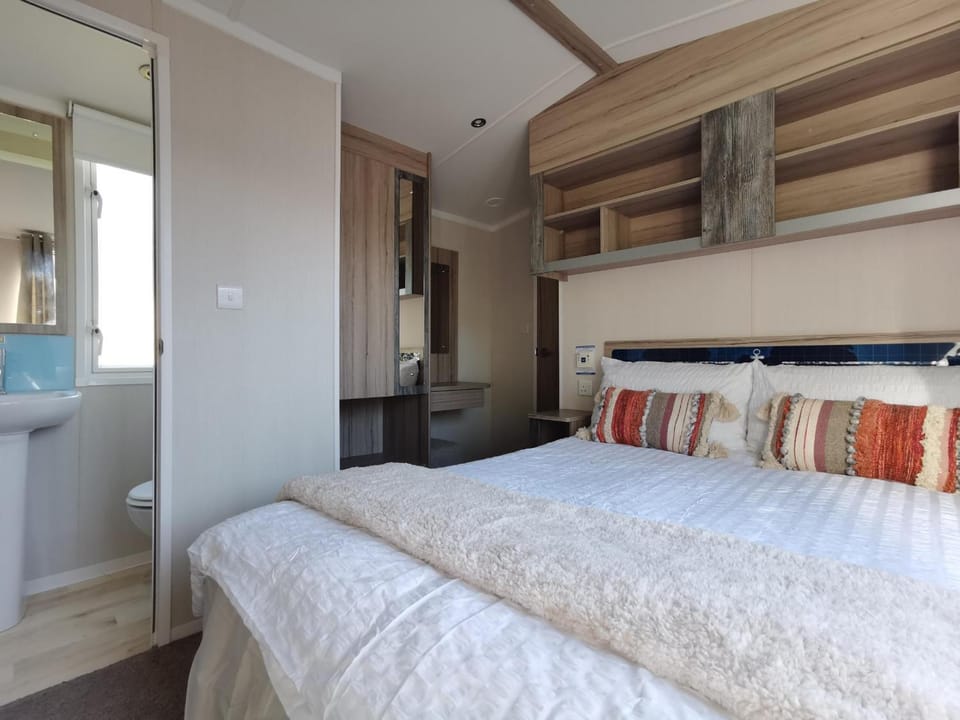 Golden Sands beach activities sea holiday relax House in England
