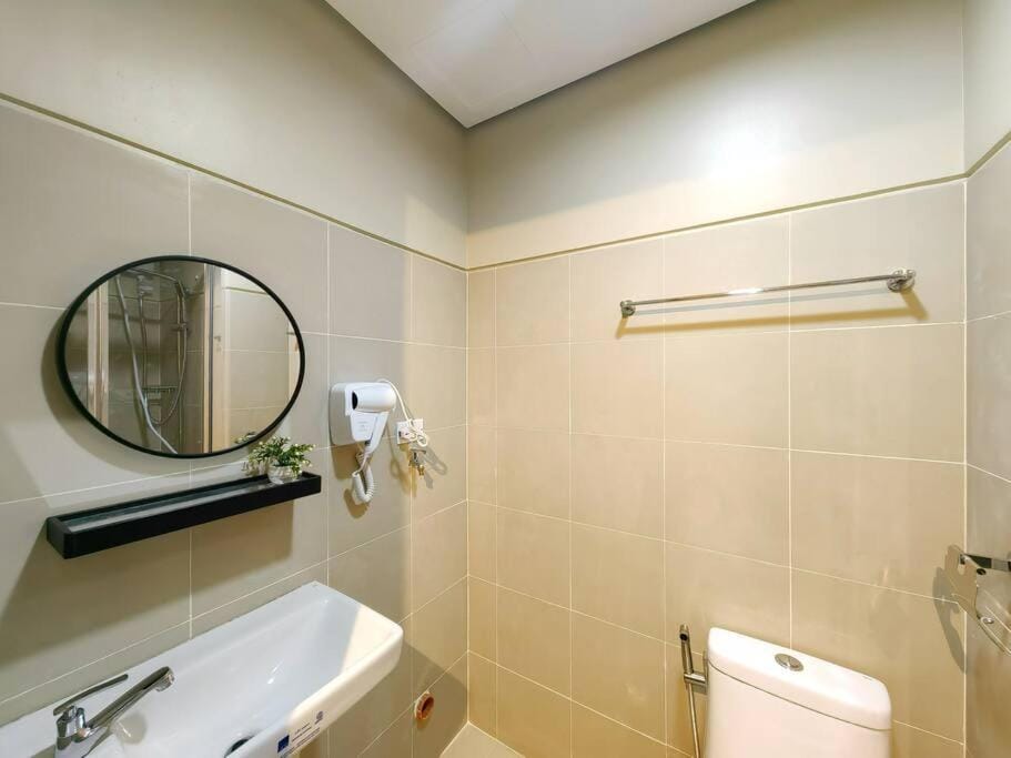 Citispace 1BR Condotel Suite at FAME Residences #FM24A Apartment in Mandaluyong