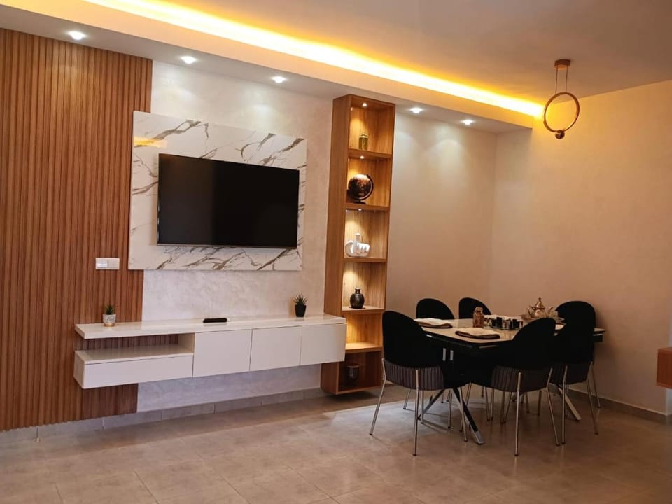 Communal lounge/ TV room, TV and multimedia, Living room