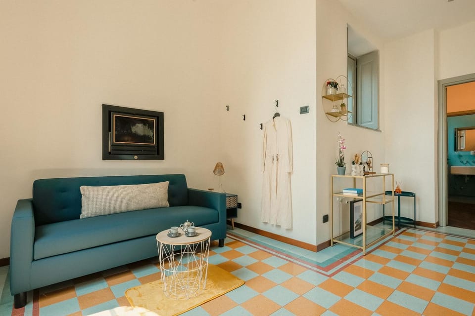Living room, Seating area